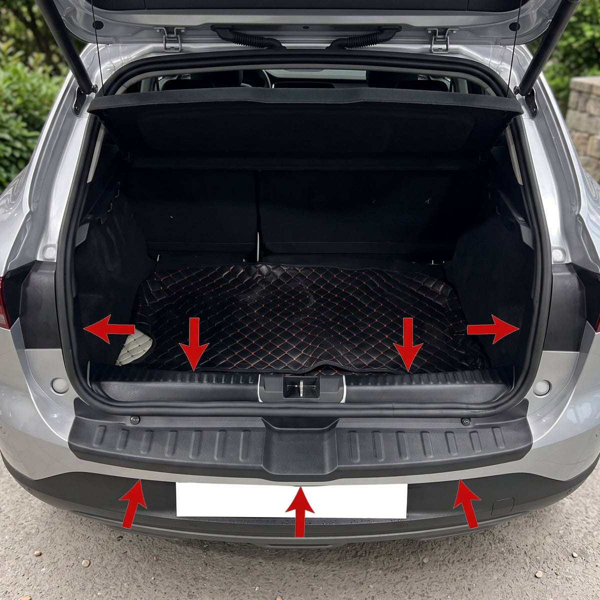 Rear Bumper Protector Complete Guard Set for Dacia Sandero Stepway III (2021+On) - Detail View - BUYDAY