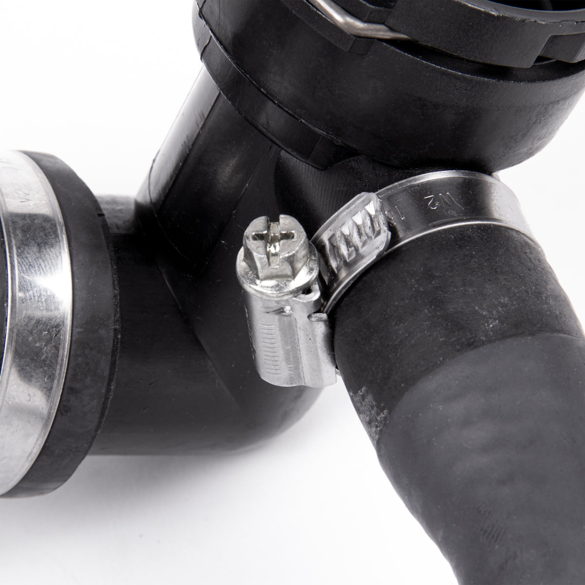 Radiator Coolant Outlet Hose Pipe for Vauxhall Astra J 1.7 (2010+) CDTi13251441 - Detail View - BUYDAY